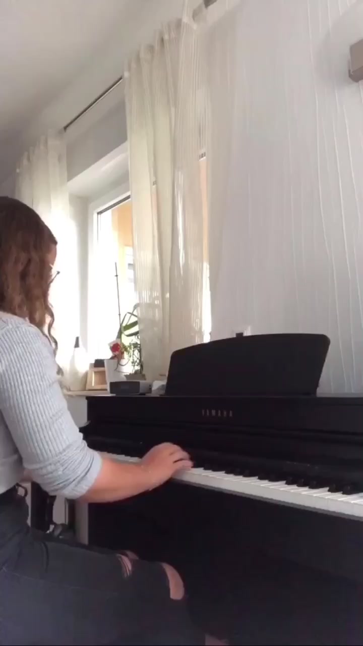 @ℓυηα
