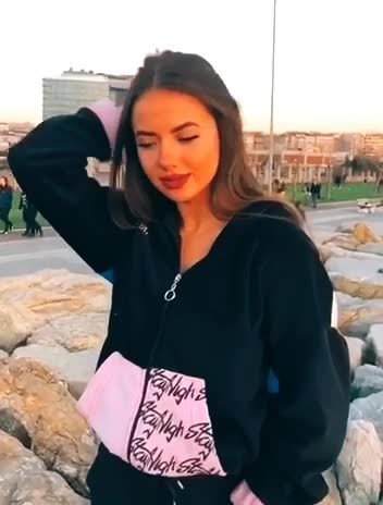 @Selinay🥀💗😍