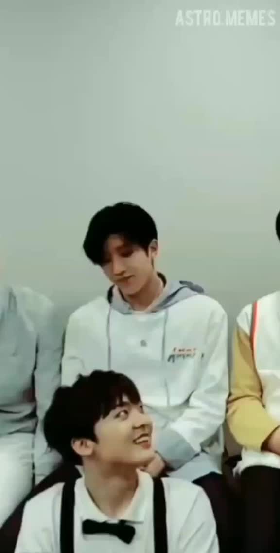 @Cha Eunwoo 차은우