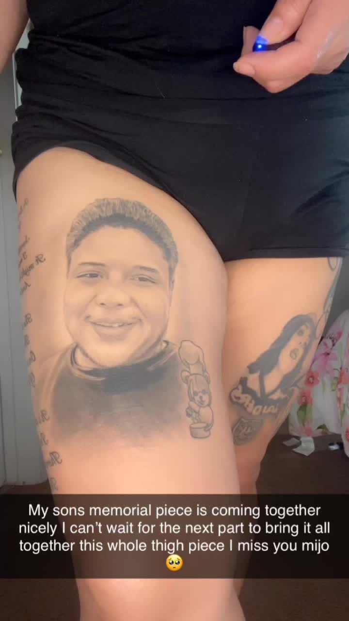 @SmokingInkedRaiderette