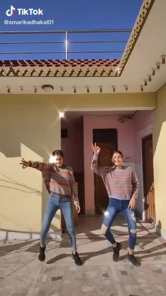 @smarika_samarika_dhakal