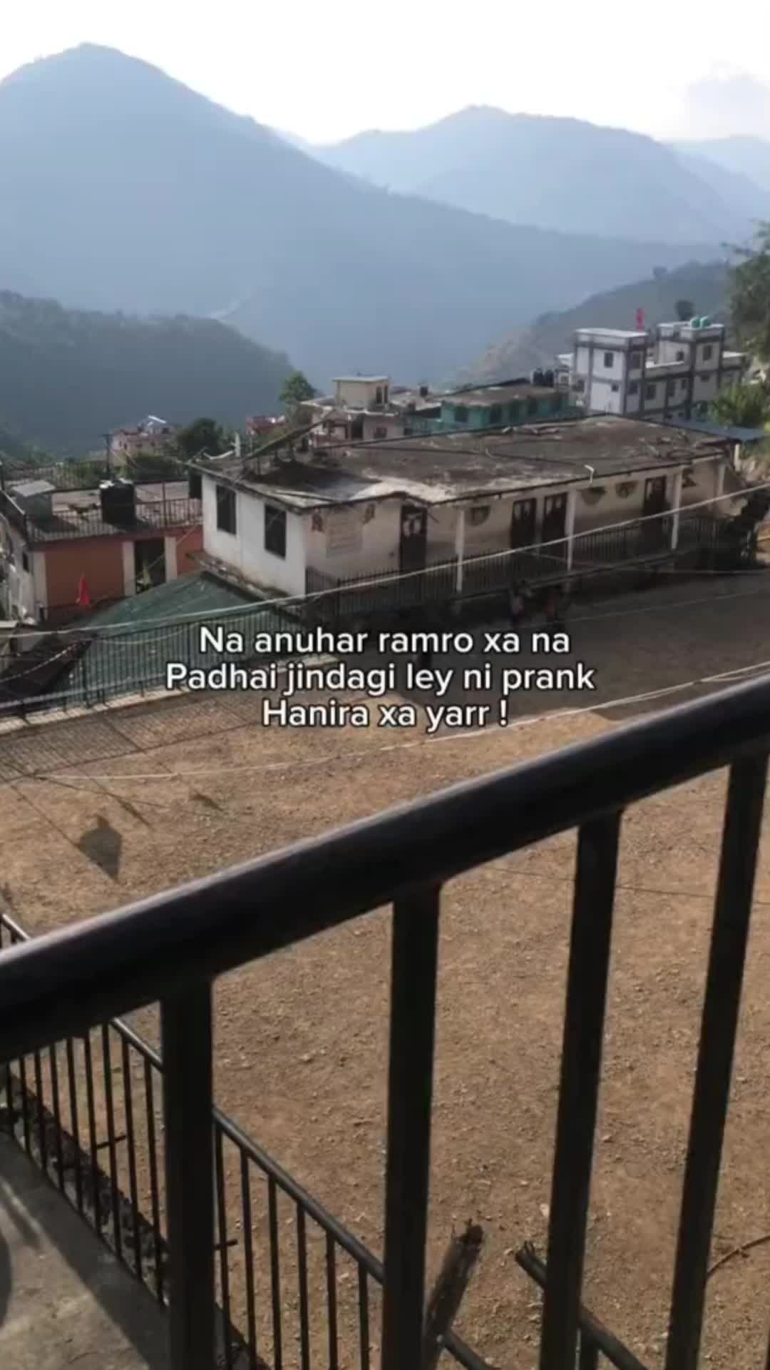 @👻