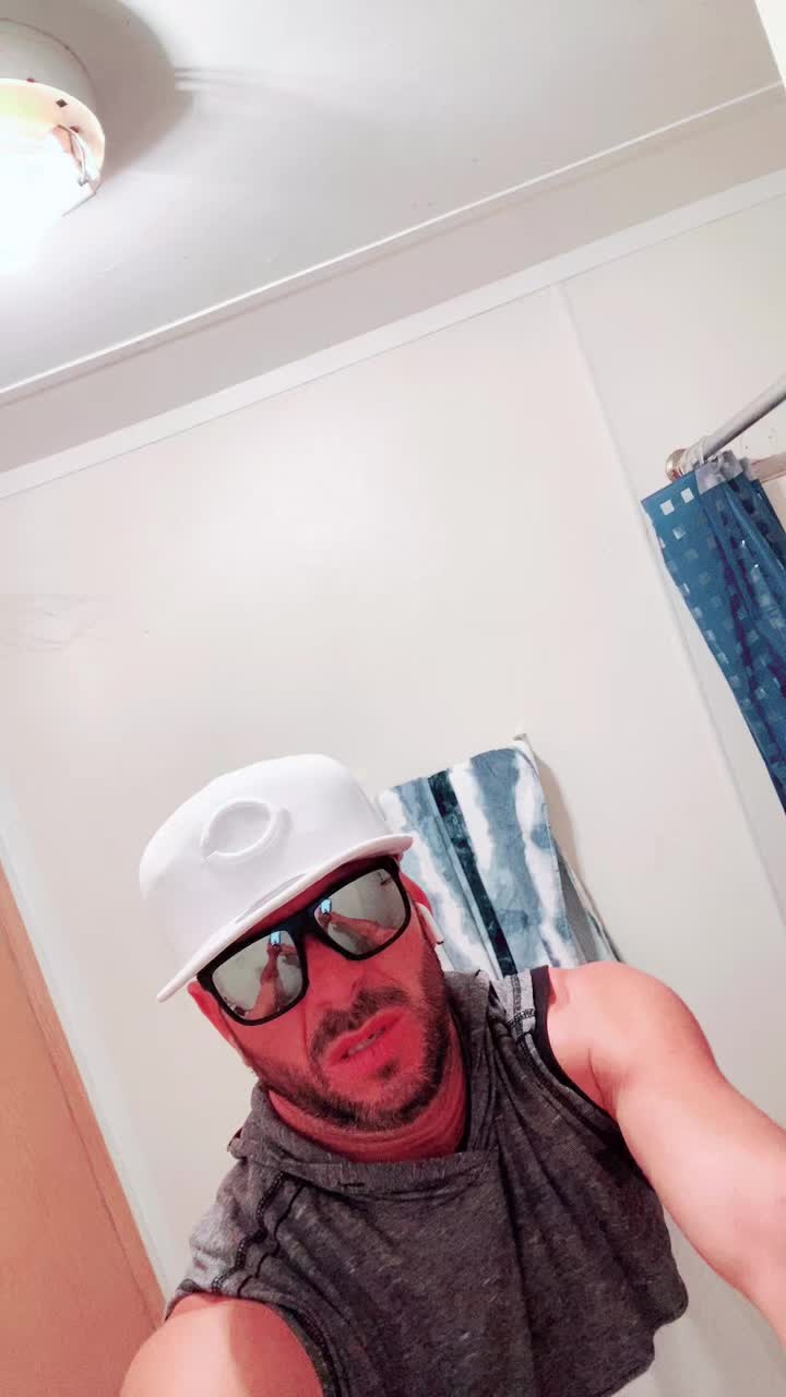@user5562553799405
