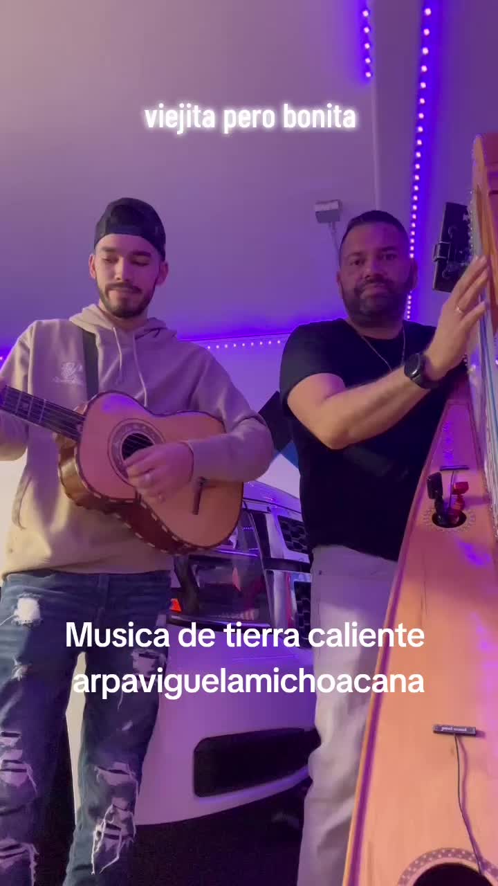@Mariachi Trio Generaci&oacute;n