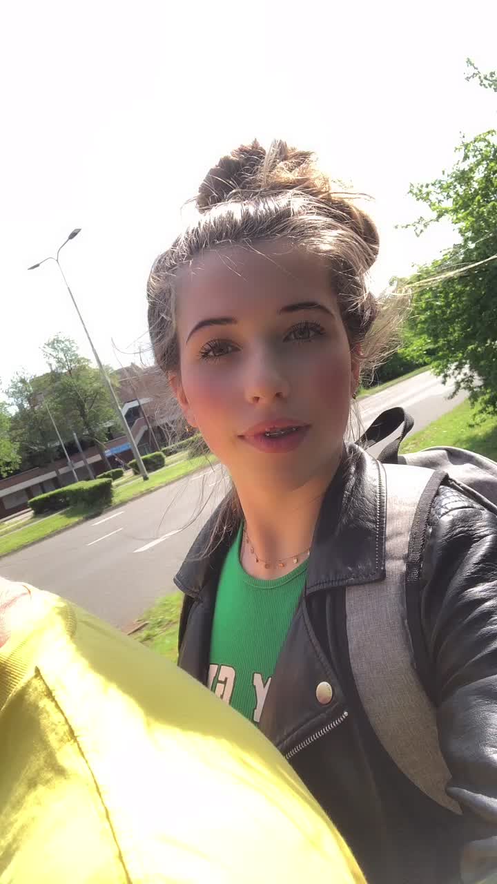@🥰