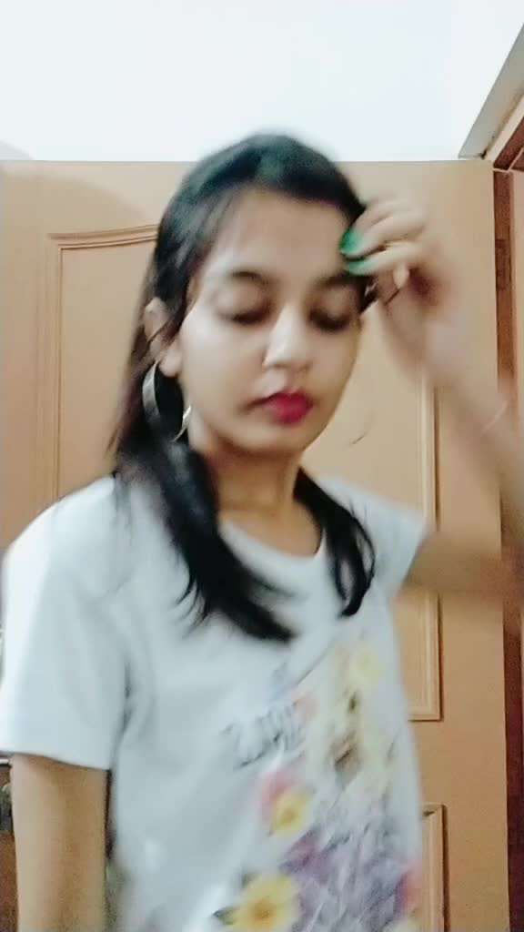 @👑Aarchi garg👑