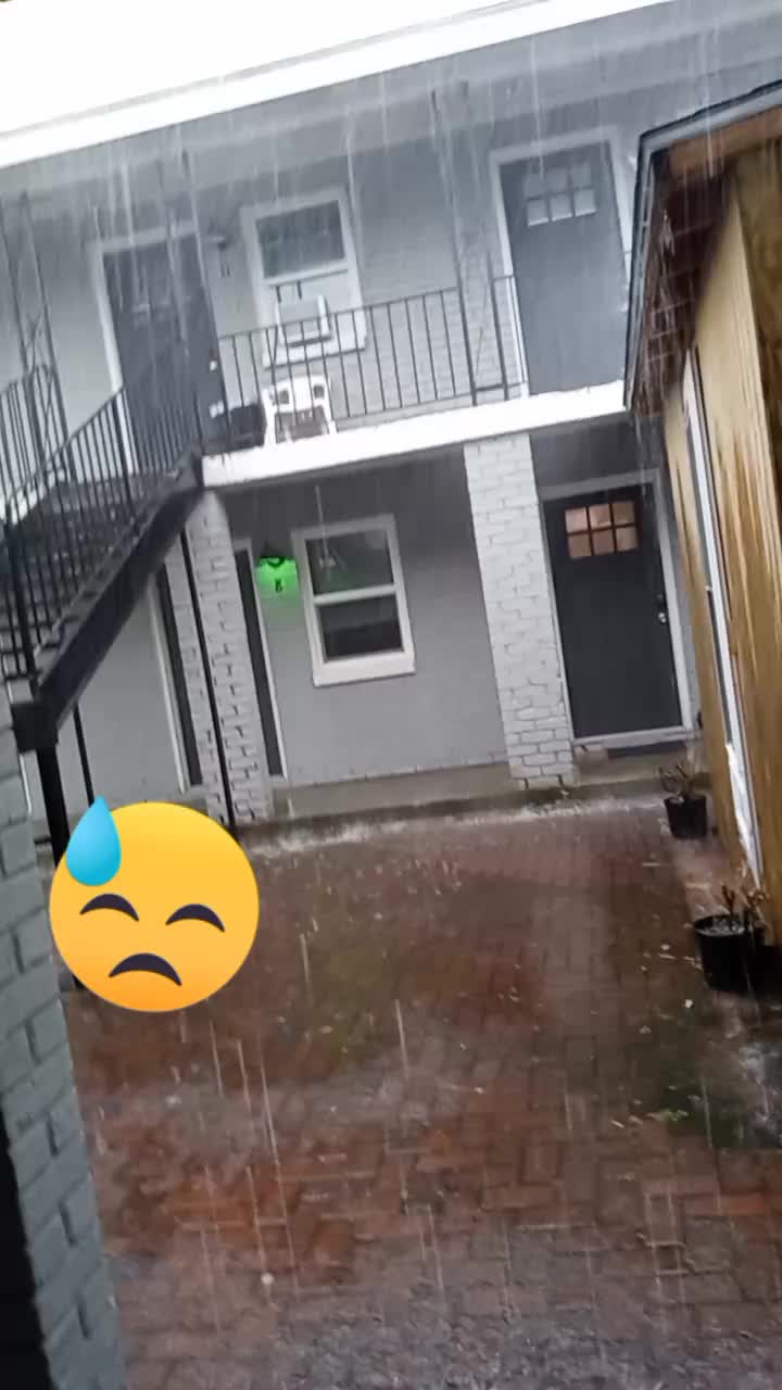@larissa212tiktok3