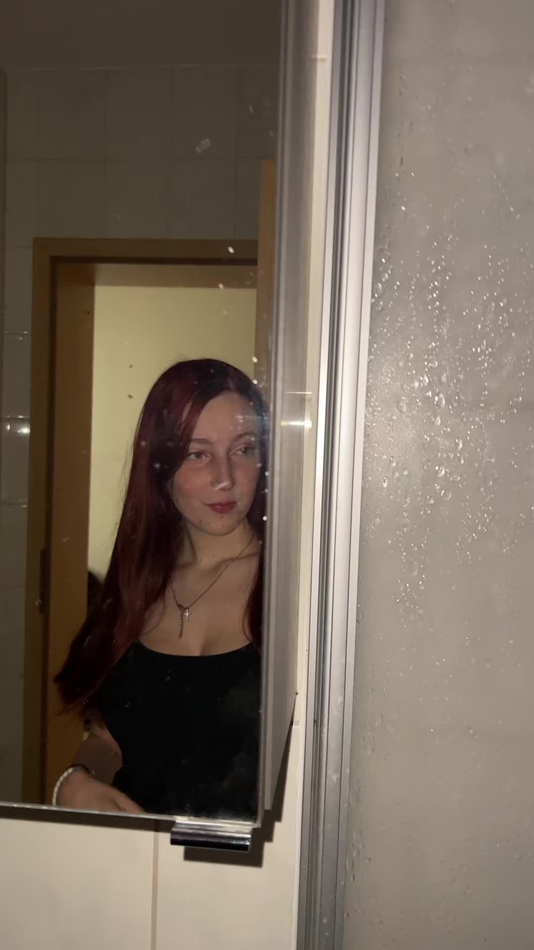 @888