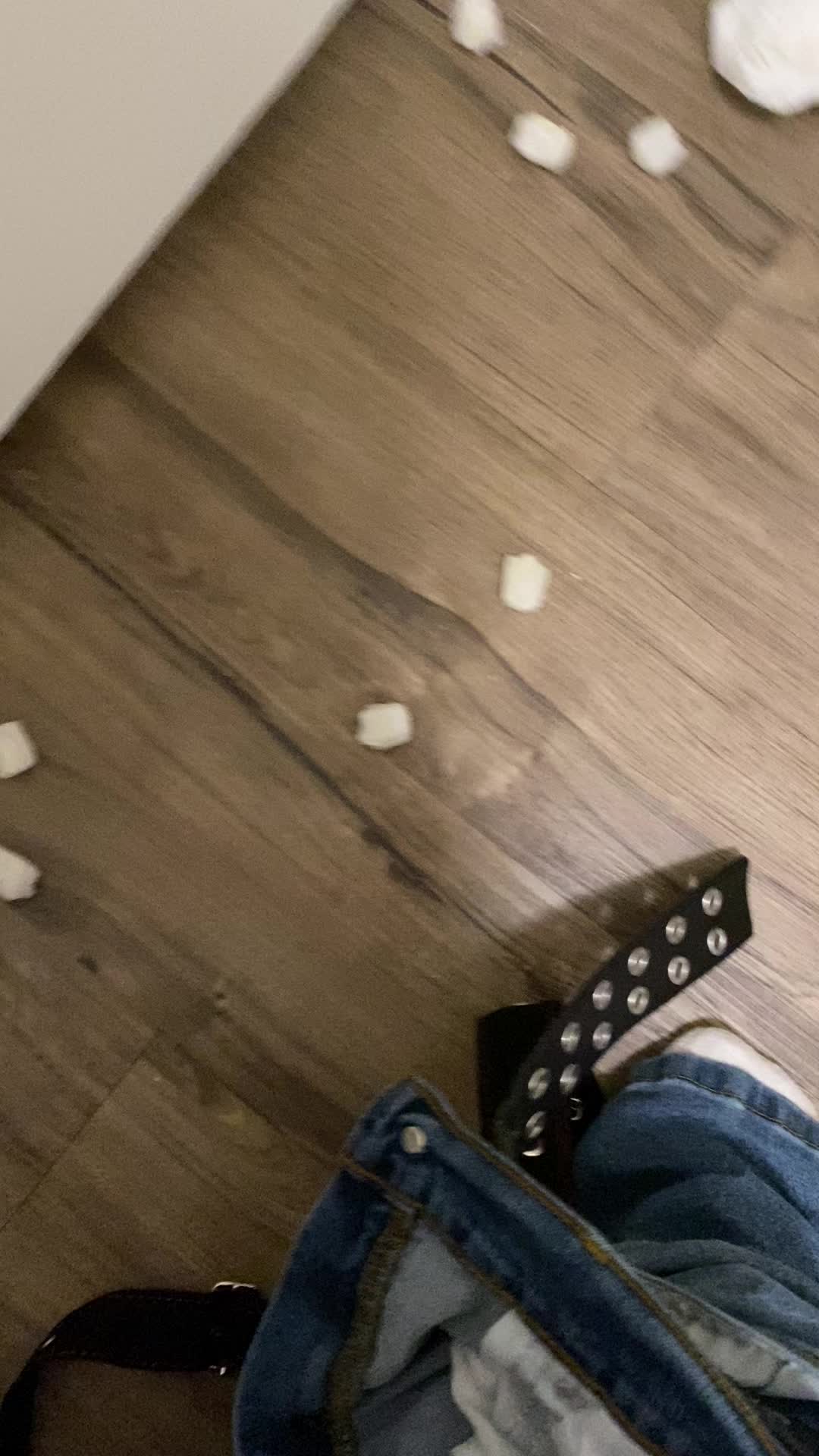 @Hexcellent_