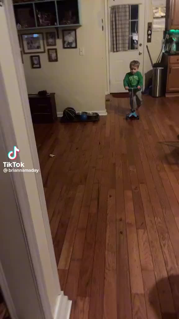 @poopmaneatfart23