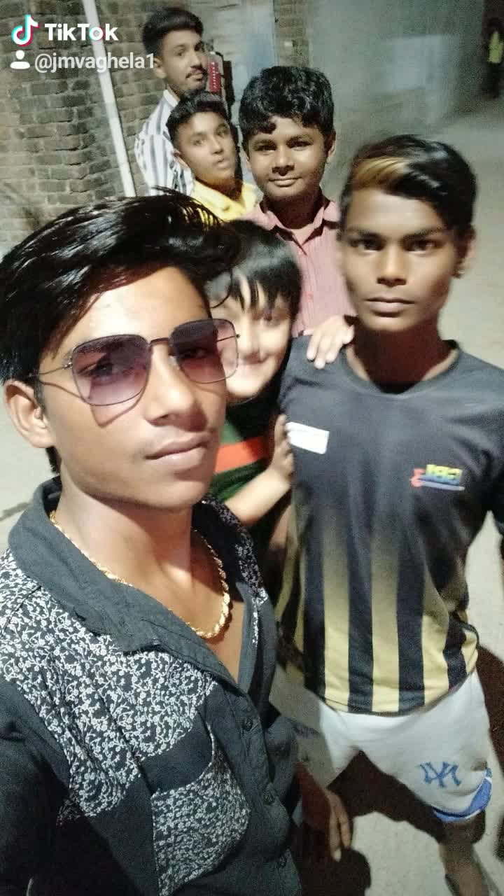 @user830043753835
