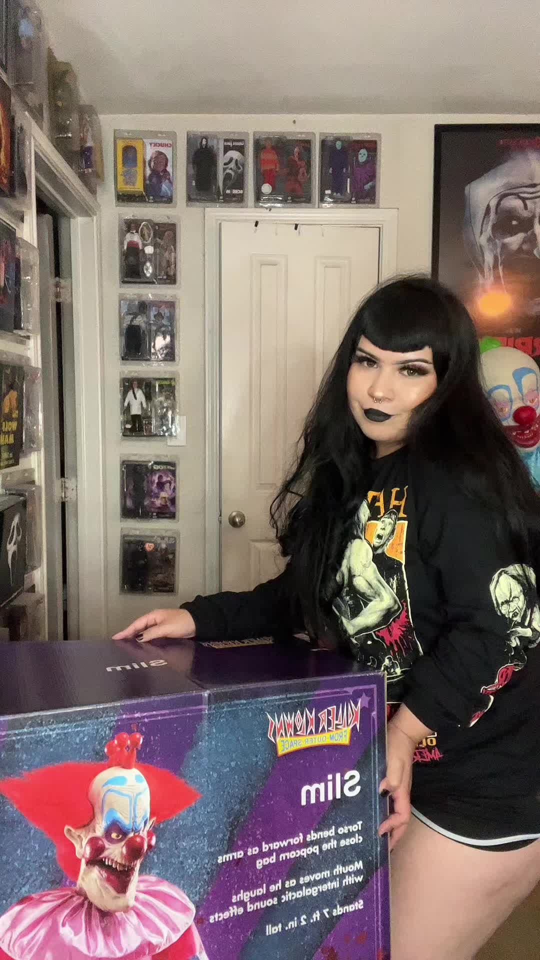 @lori_horror