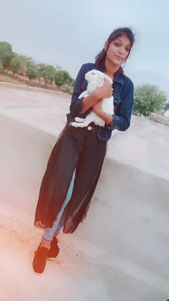 @Angel 👼 Mahi .Meena