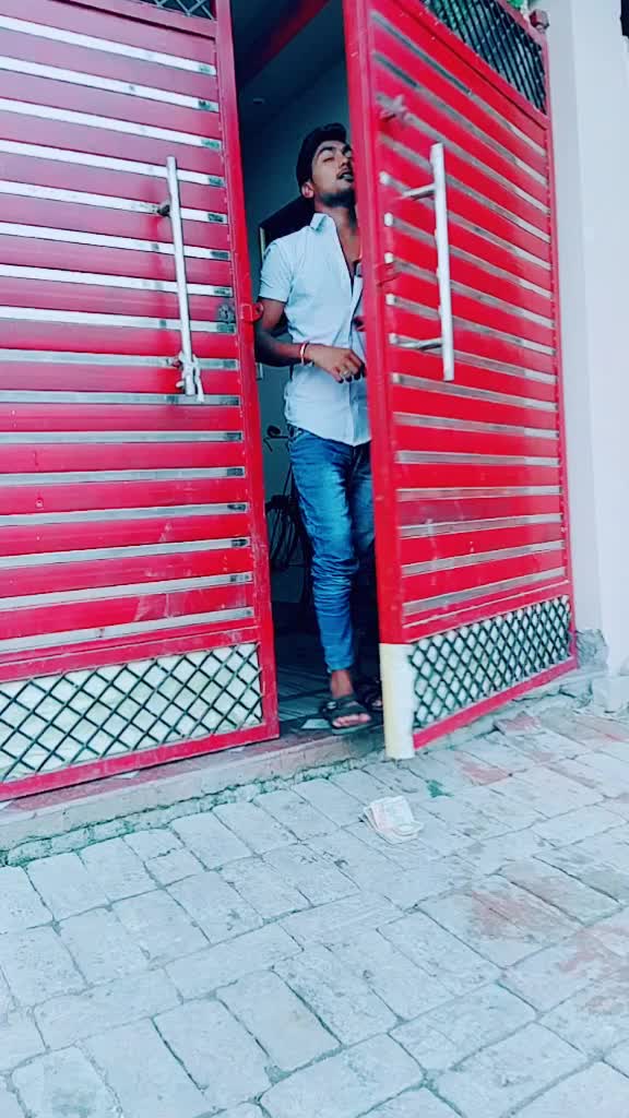 @Rebel king🤴🤴🤴boys