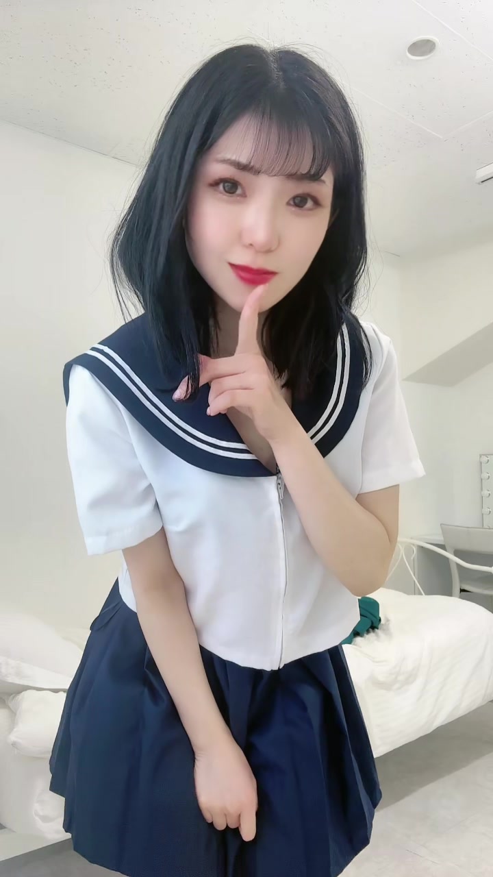 @くらげ