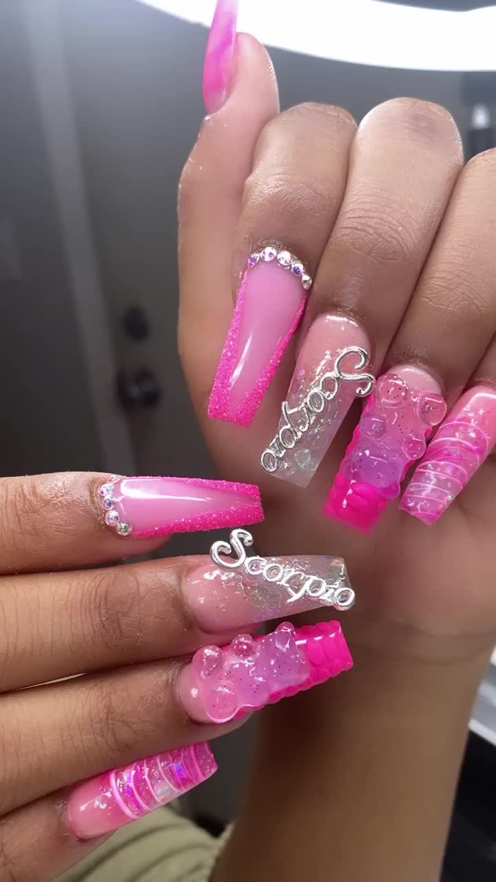 @Dimplesnailsbar