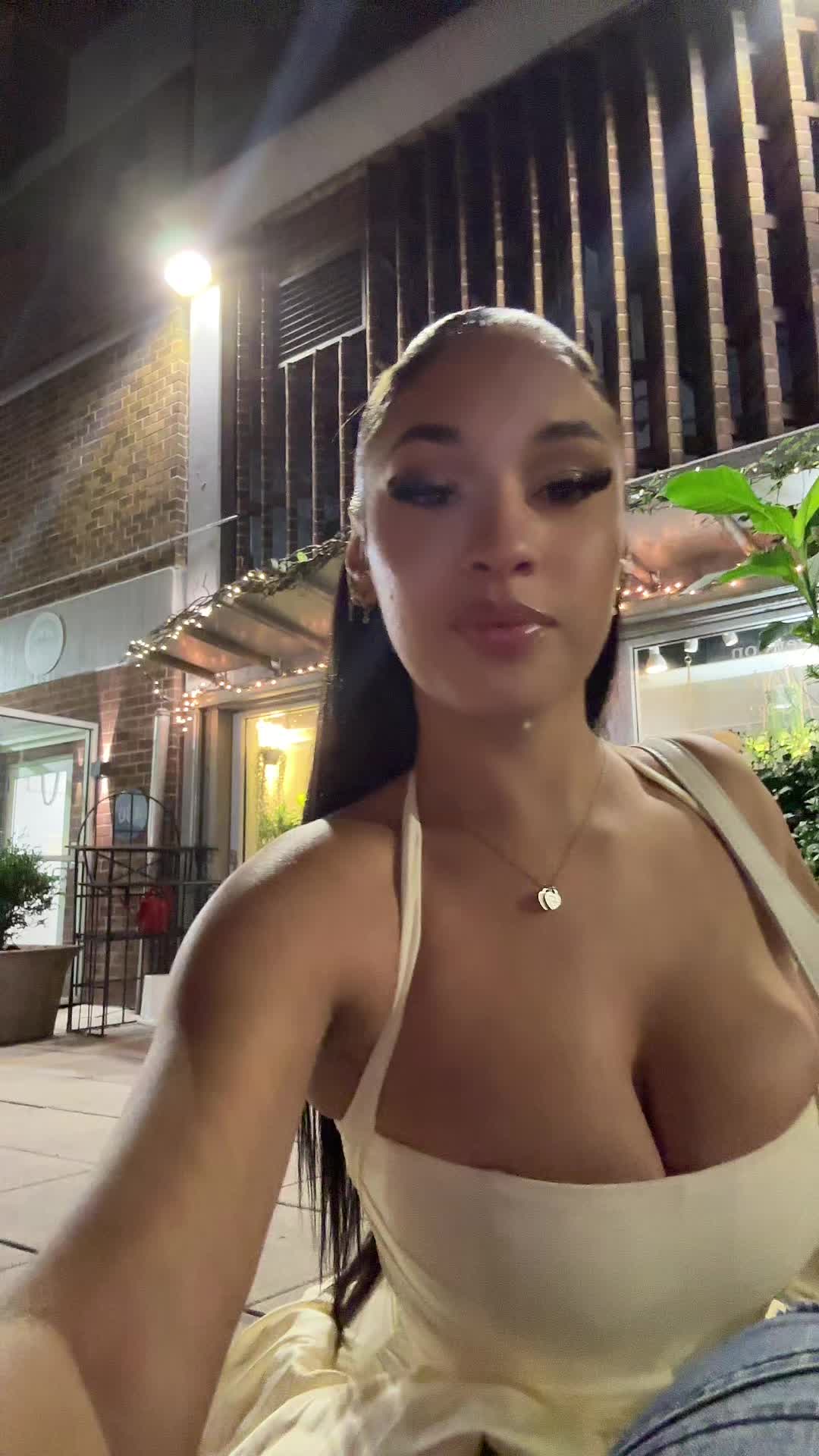 @ALYSSAMARIE ๐