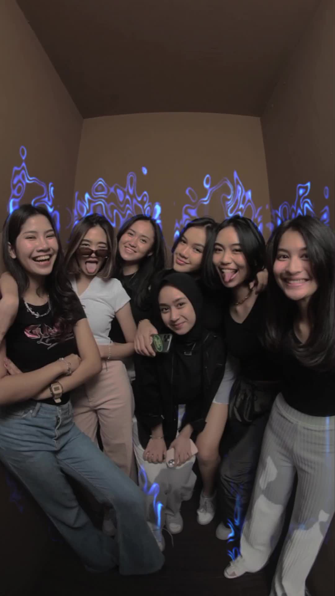 @indri komalasari