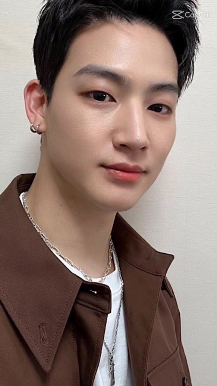 @DDJB💚got7forever🌴🐢🍑🌙🐍🐜