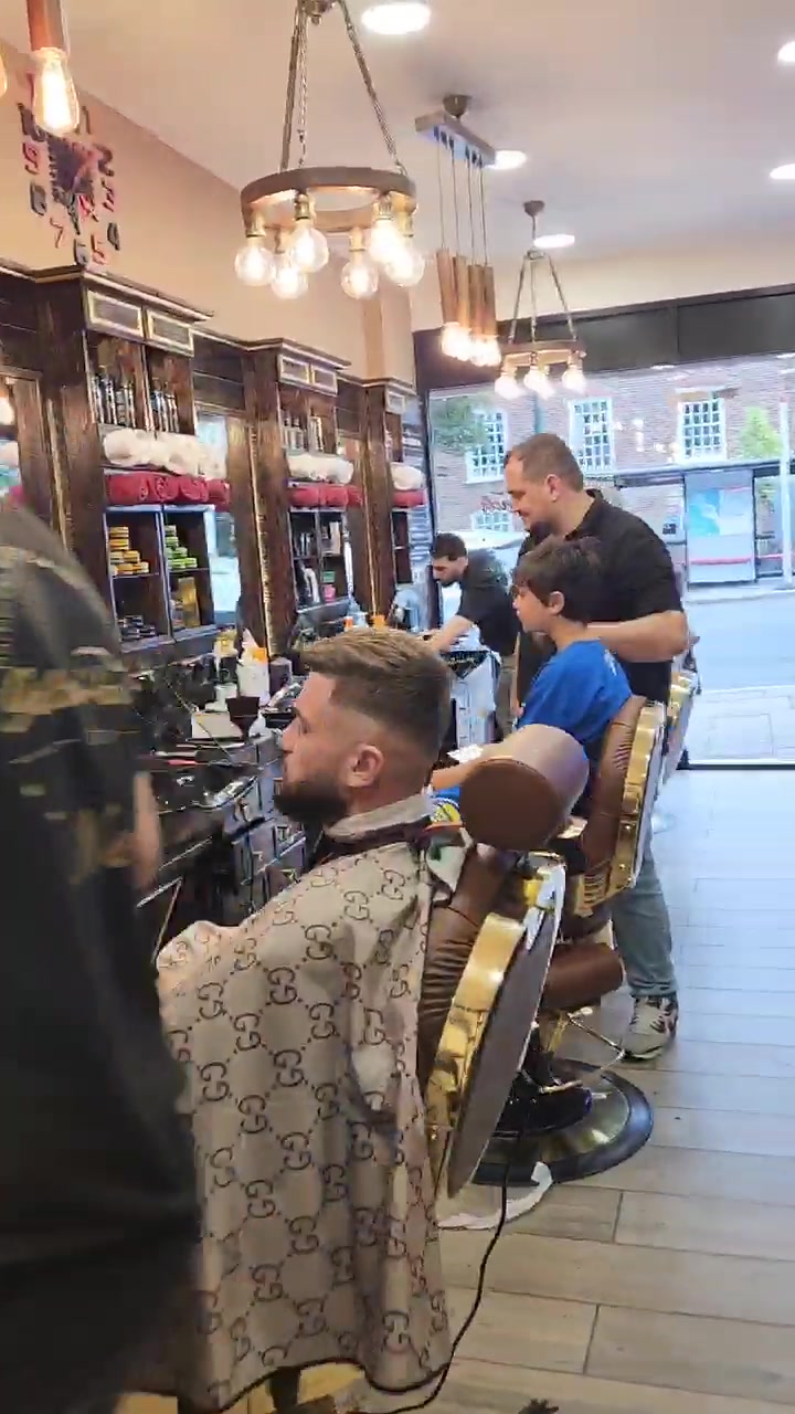 @Nemo Barber Shop London