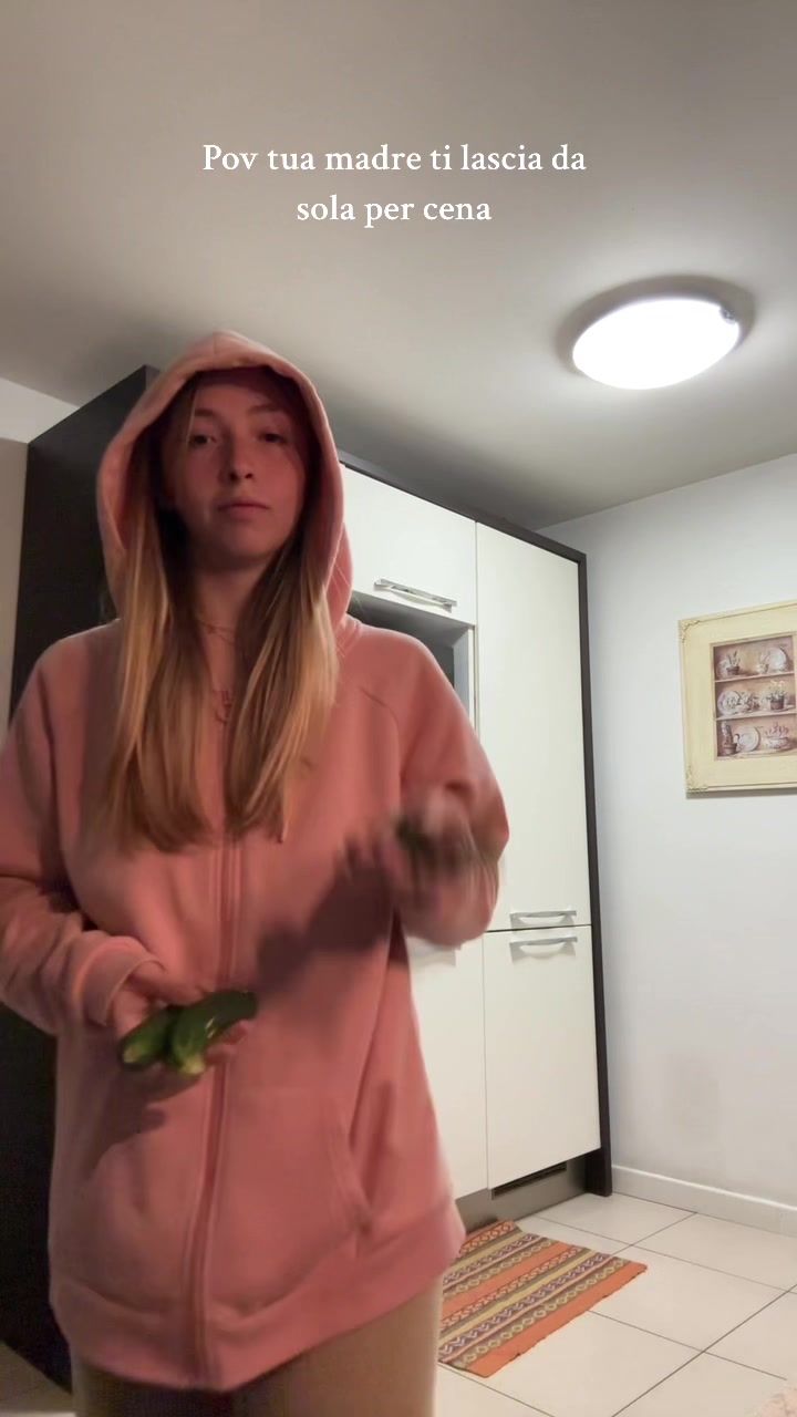 @Sus