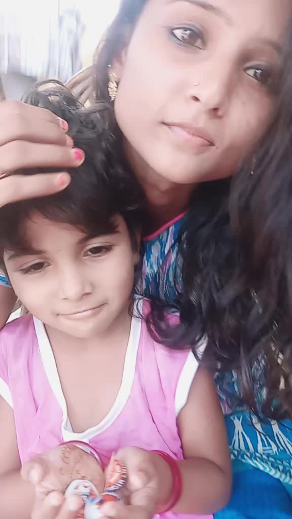 @kanishkasanju😘