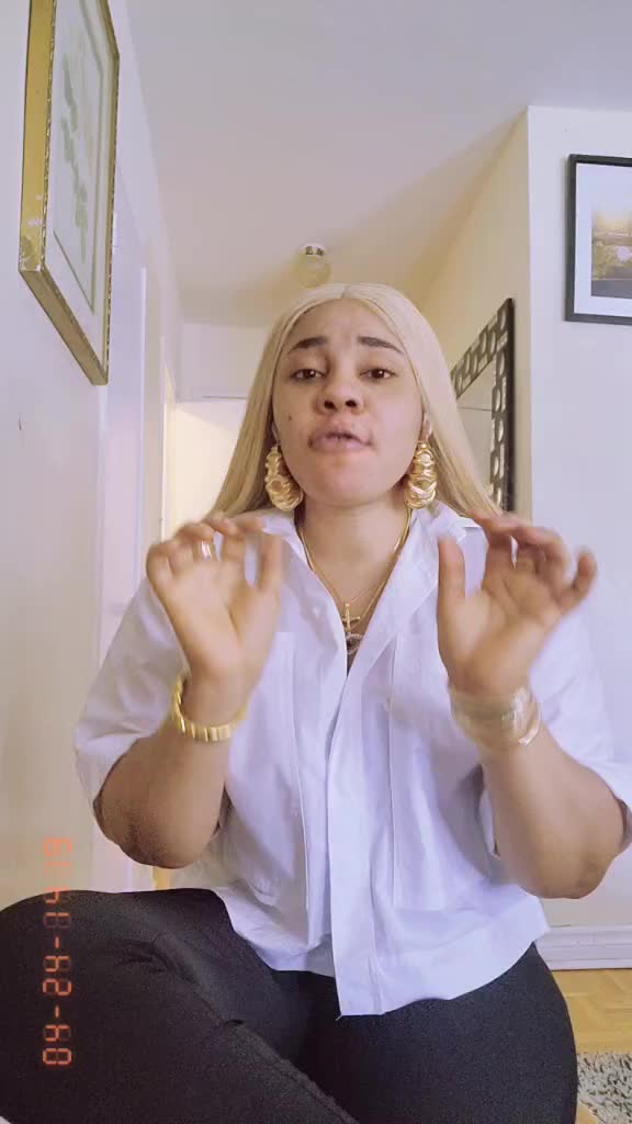 @Diana.