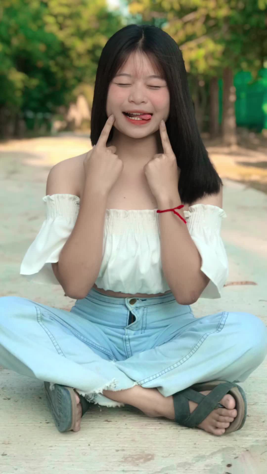 @โม จิ