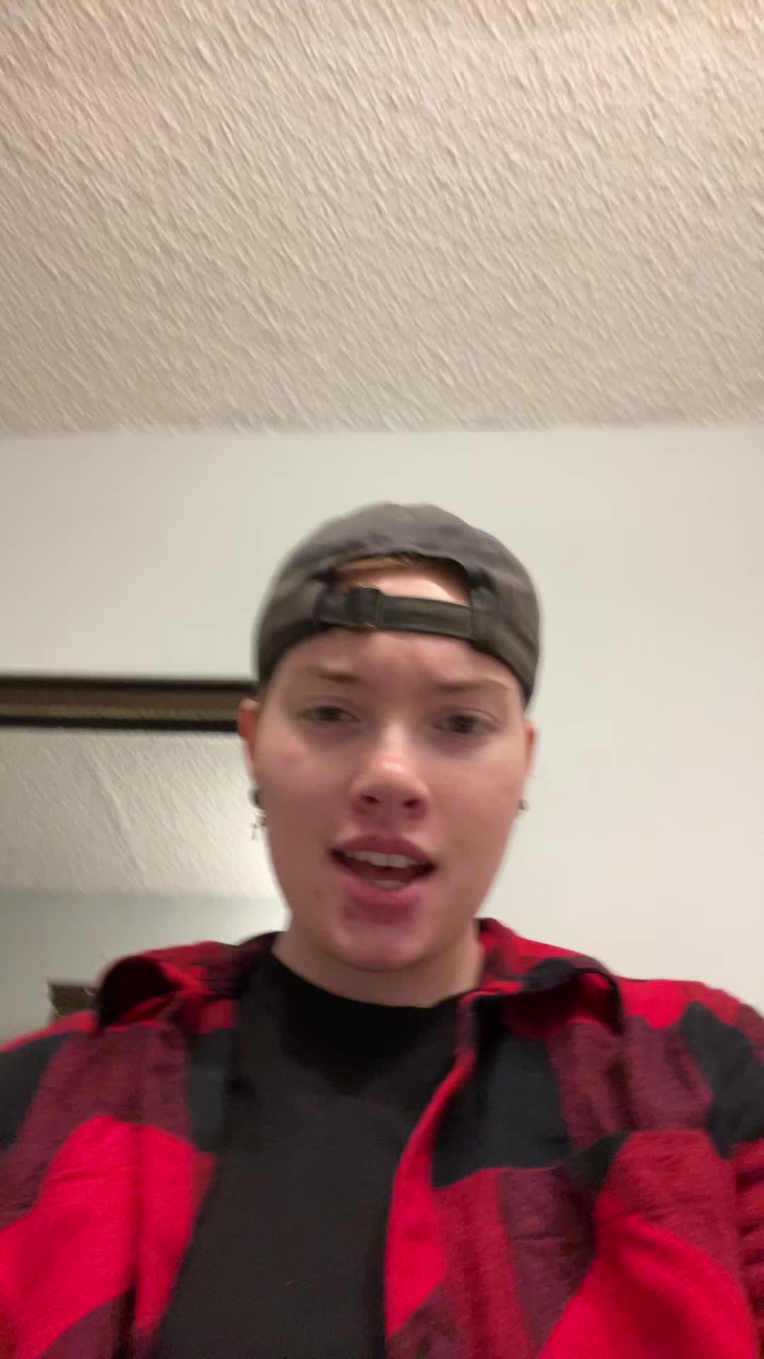 @LilRed_Abby