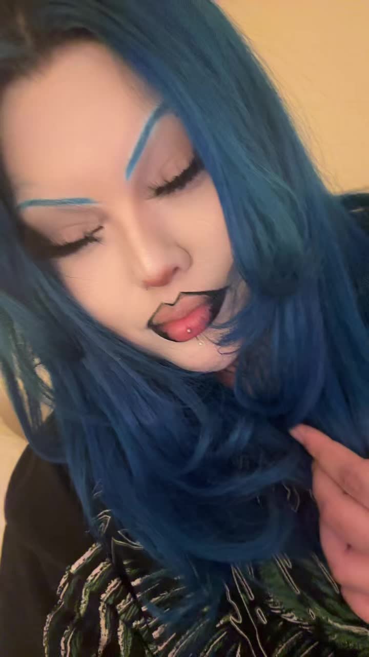 @bluecurrryyy