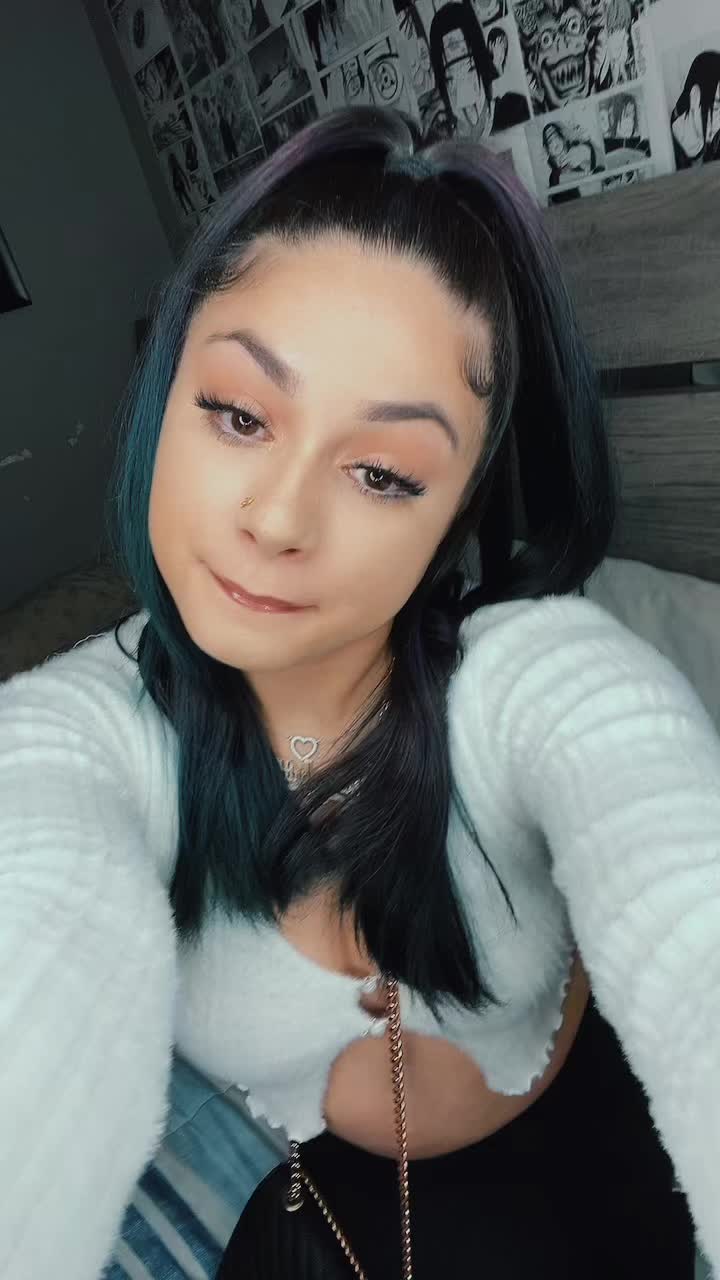 @wavyybritt