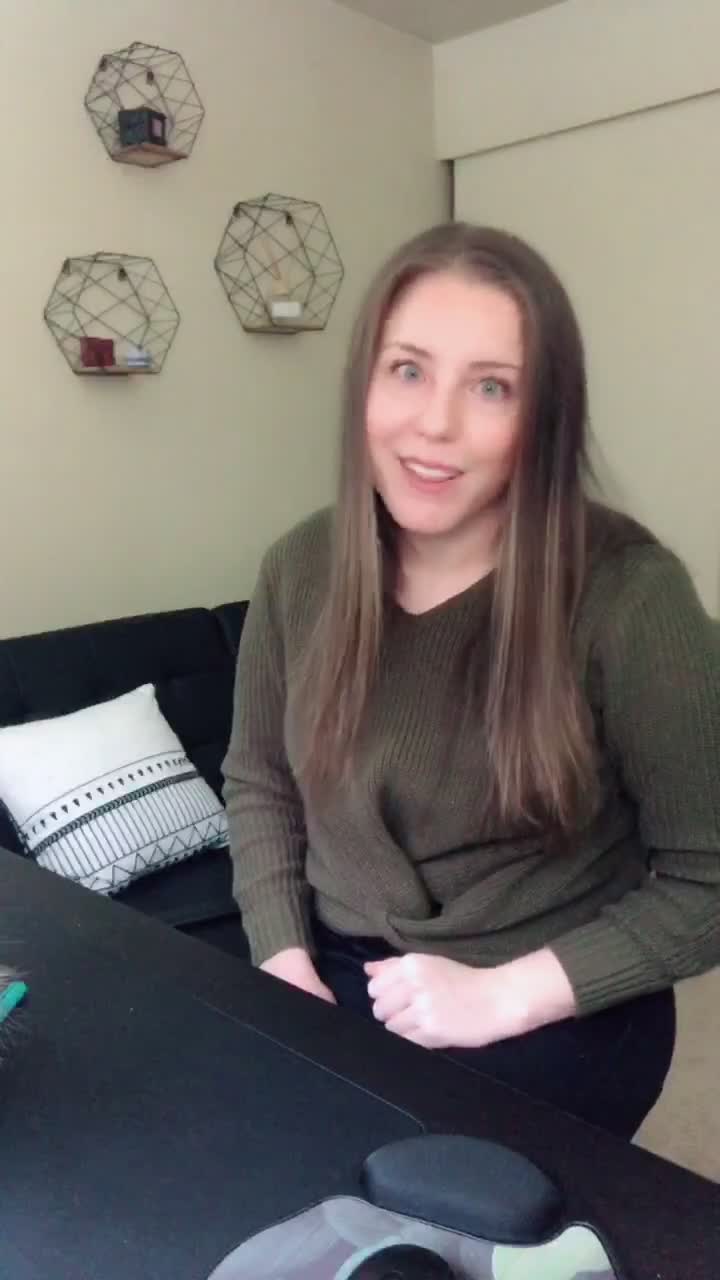 @Kiki B