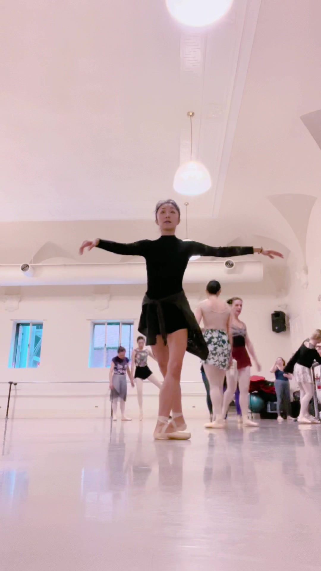 @NY Dancer Arisa×Video Creators
