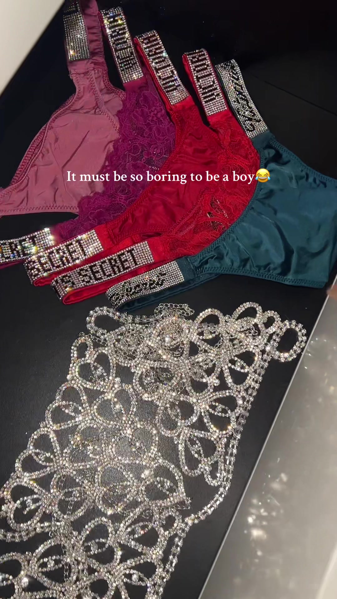 @frosted barbie❄️