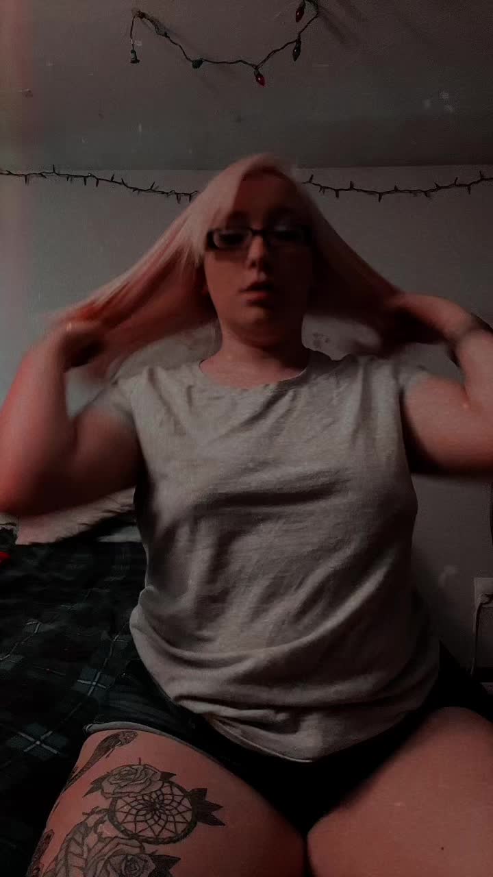 @Itsyagirlkimxx