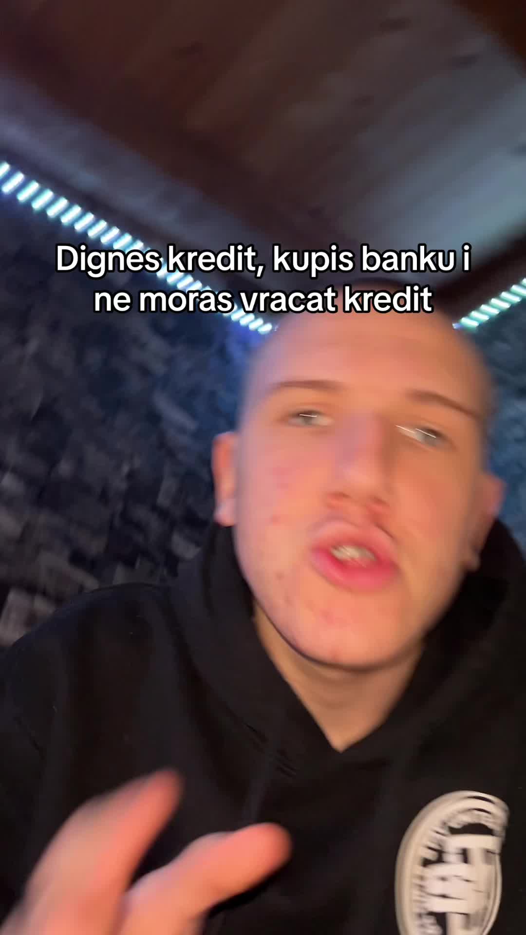 @Fić0