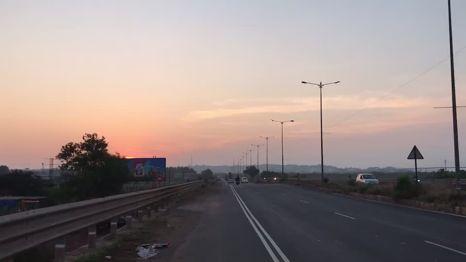 @Travelvibes