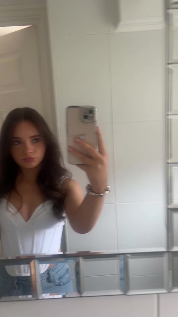 @Anna x