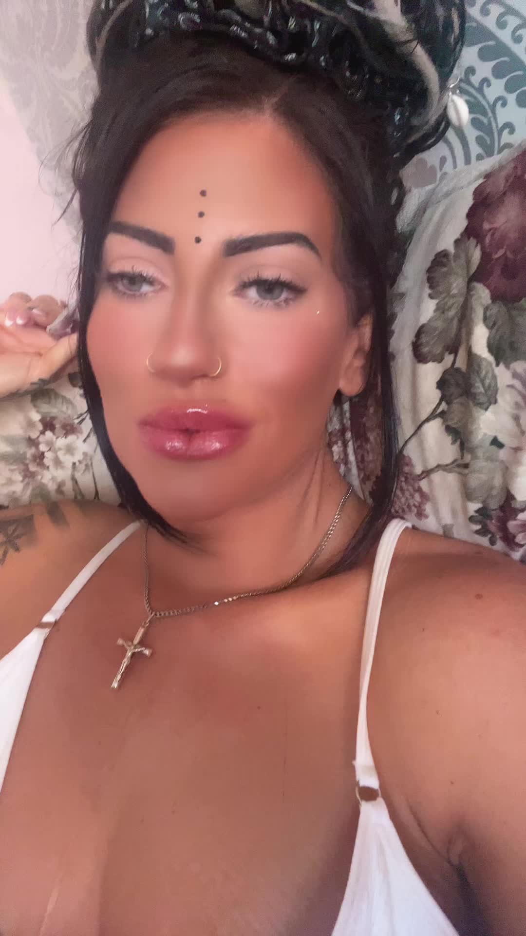 @Miss_tinkerbella_x