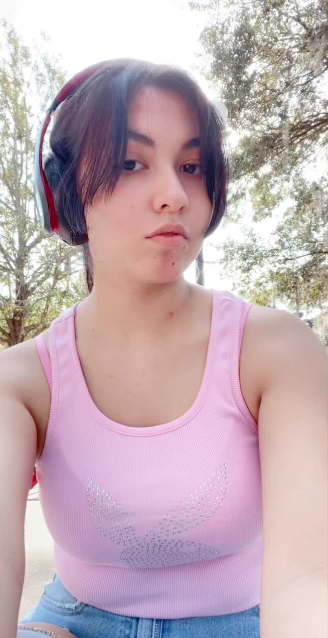 @willow2goated