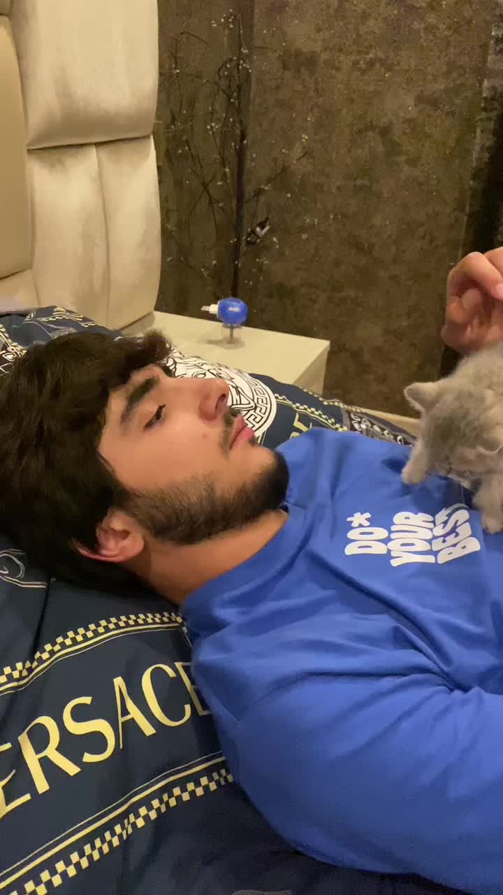 @.