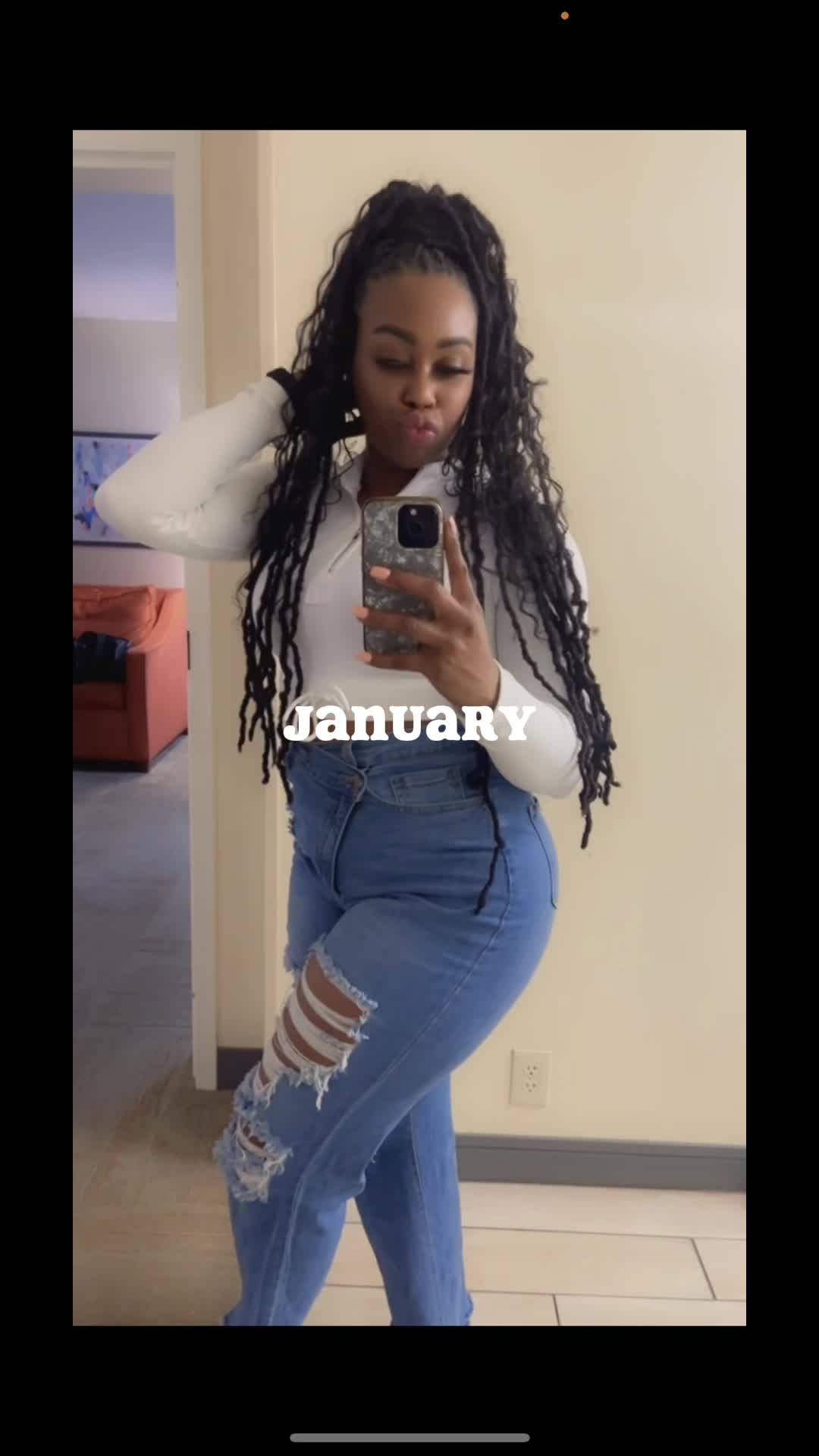 @TishaVsRoxy