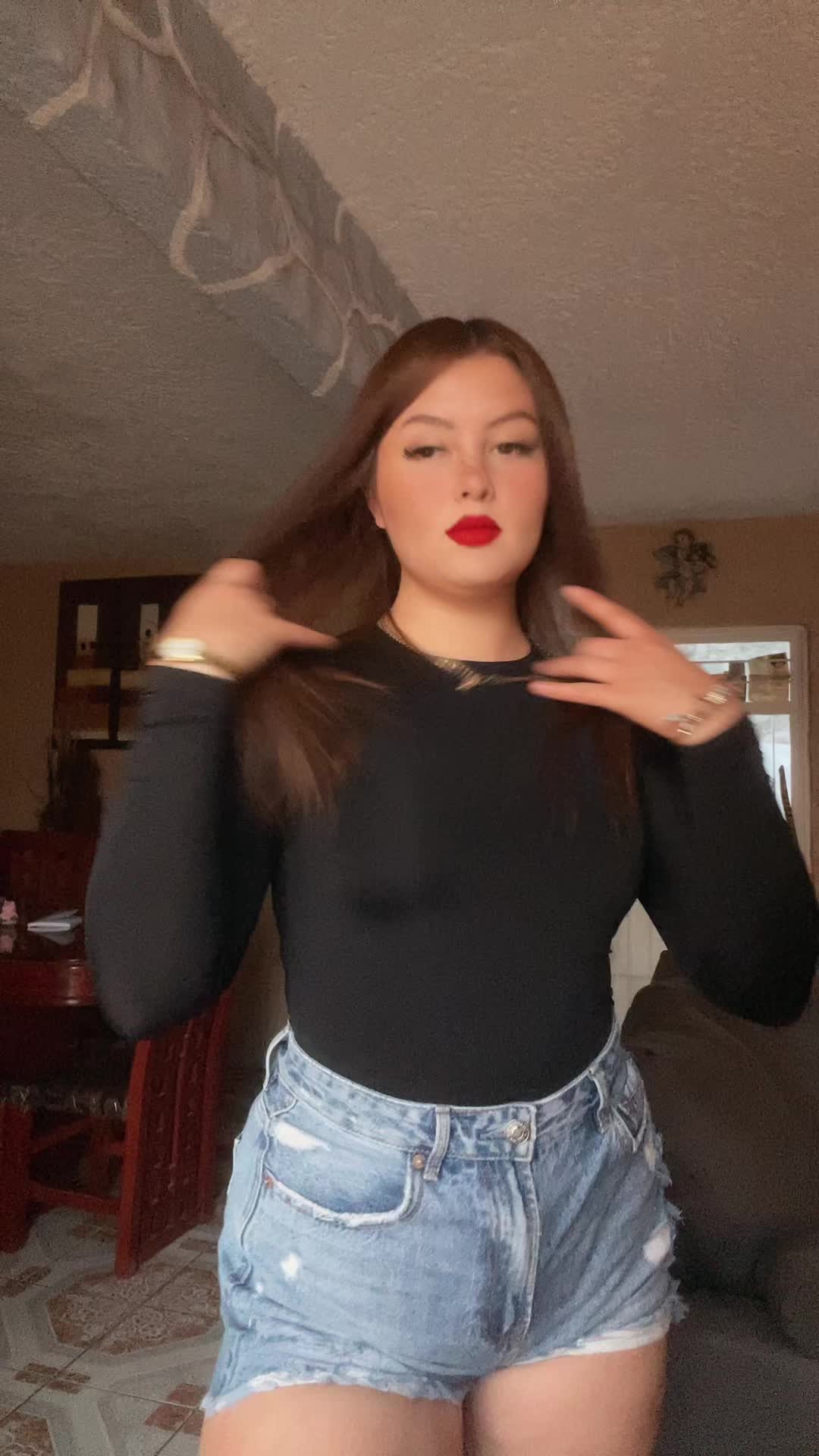 @Elizabeth_Gonzalez 🦋