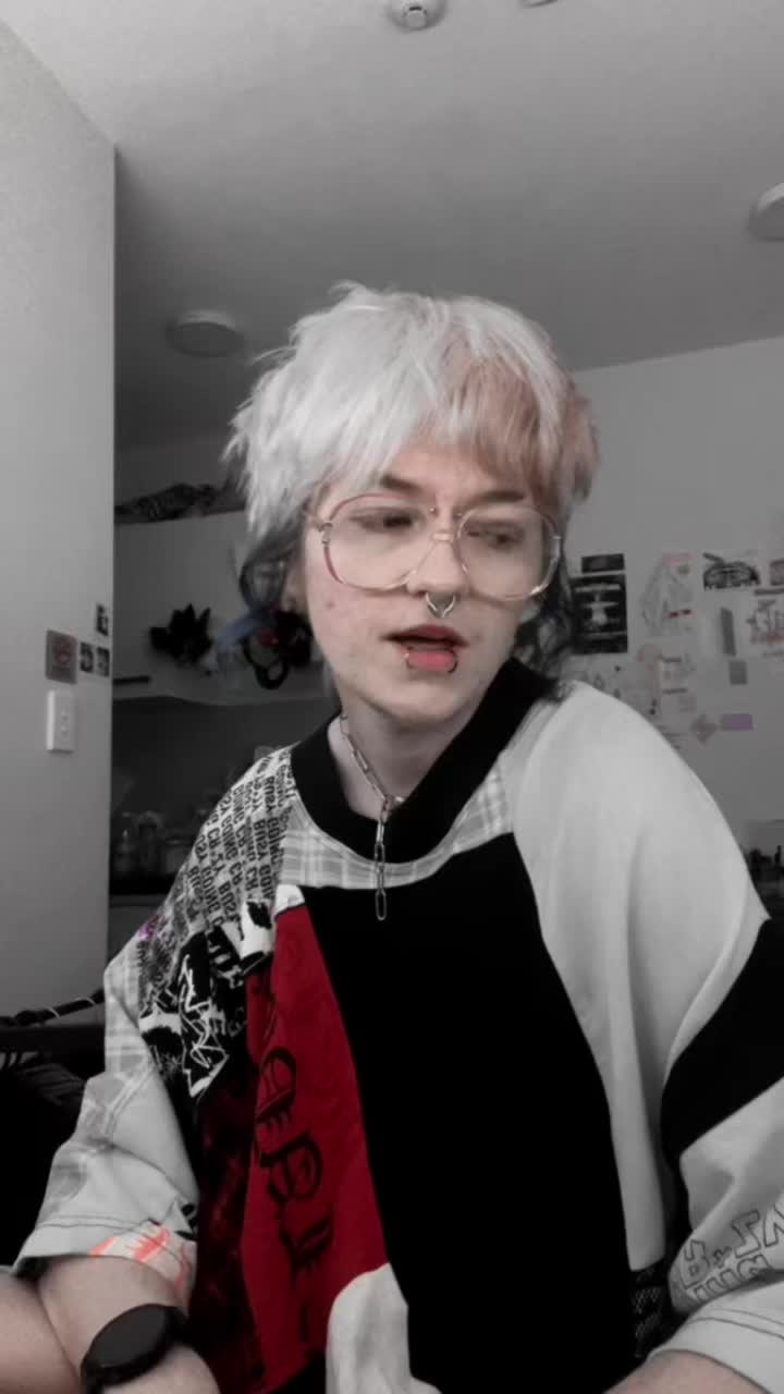 @Prince Twinkubus! 🍓 (Mars)