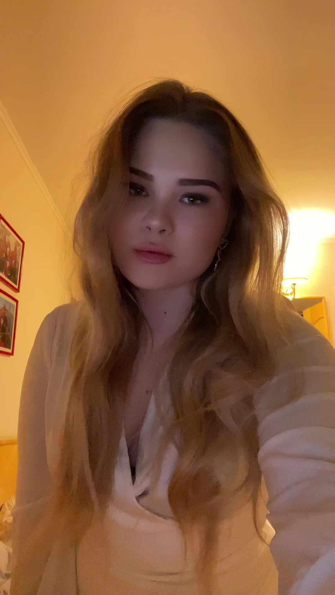 @Kimsybee