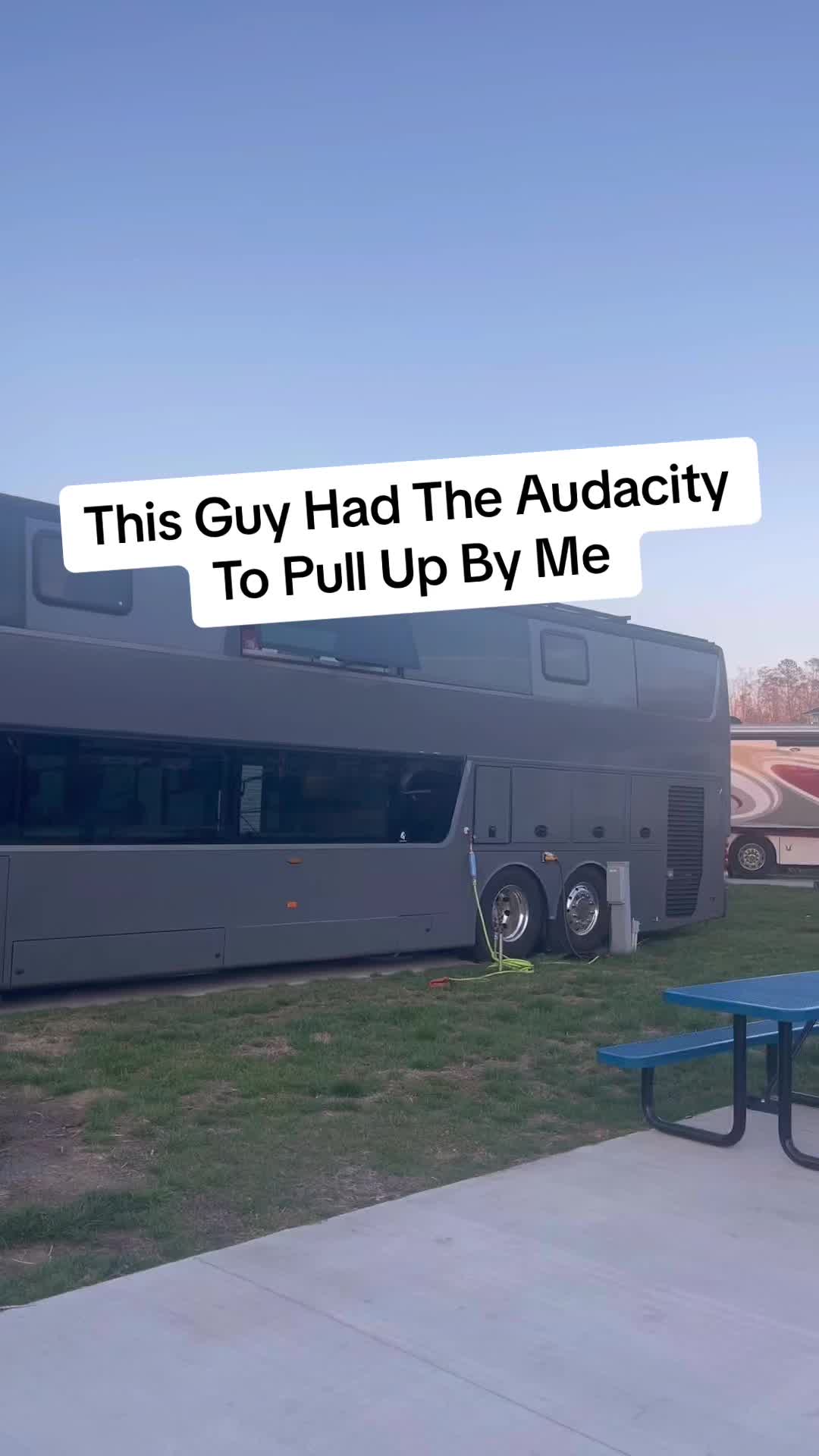 @Double Decker Fam