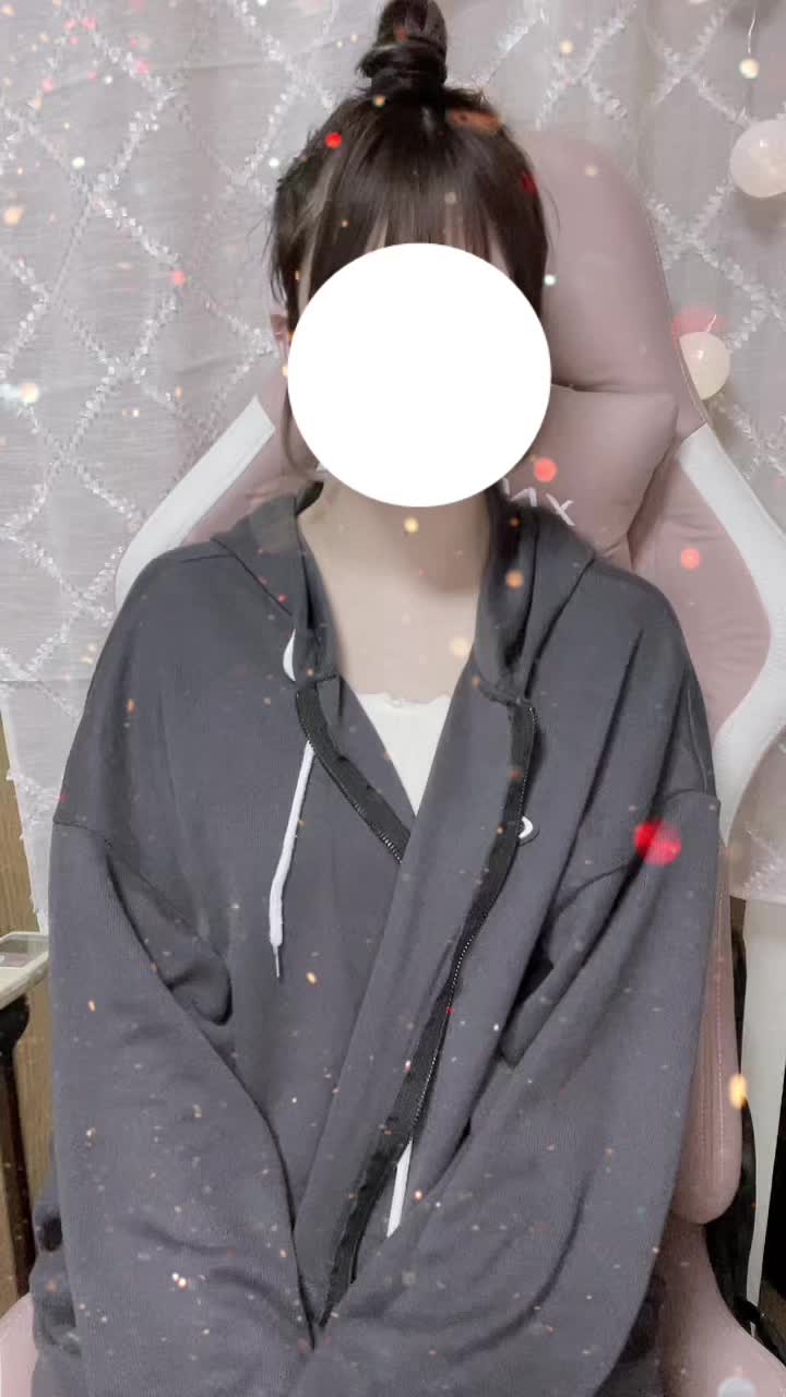 @ひ な .