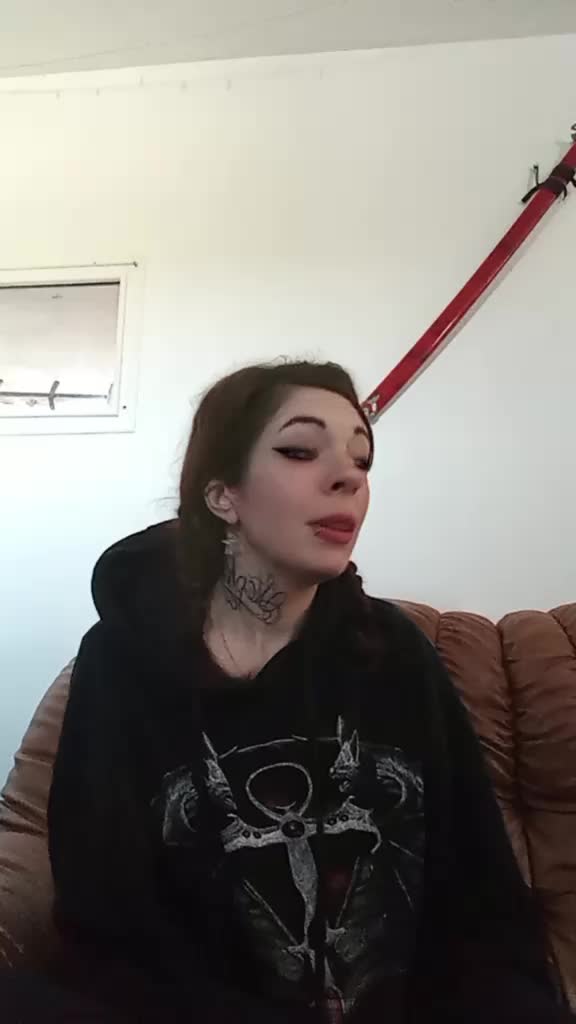 @Dresdemonia