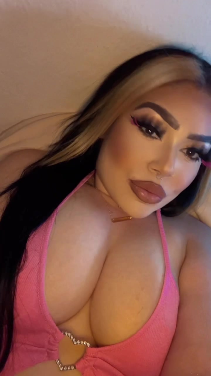 @Prettyalee