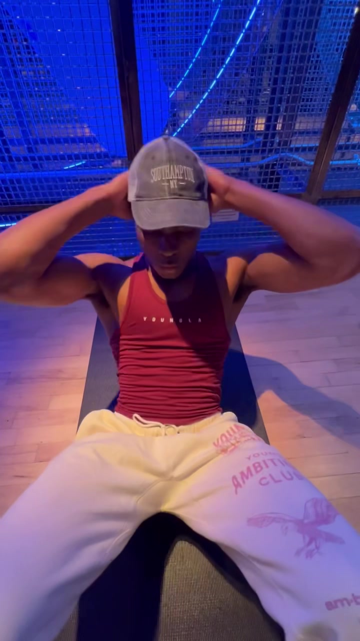 @amiriamiti